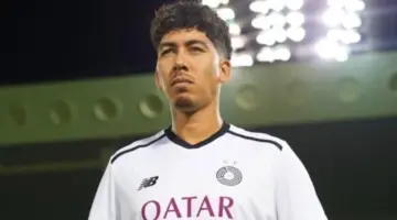 وكيل فيرمينو يَرُدّ على أنباء مفاوضات الأهلي لضم النجم البرازيلي